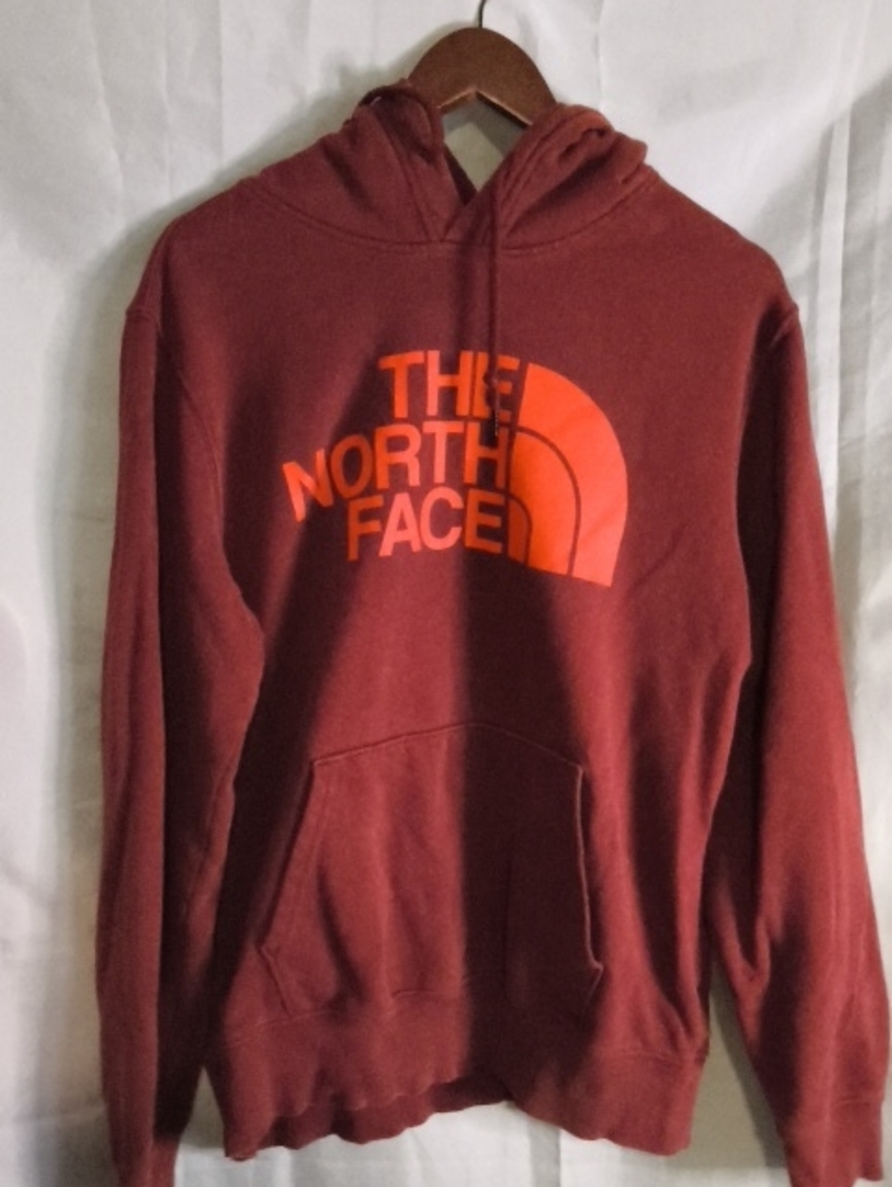 The North Face Mens Medium Hoodie Deep Red Orange Logo - Picture 3 of 8